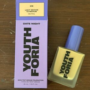Date Night Skin Tint Serum Foundation - Light Medium